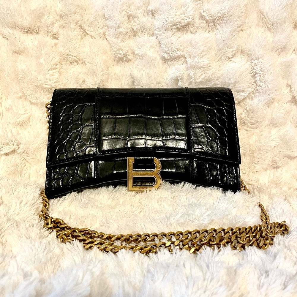 BRAND NEW Balenciaga Hourglass Croc Chain Wallet